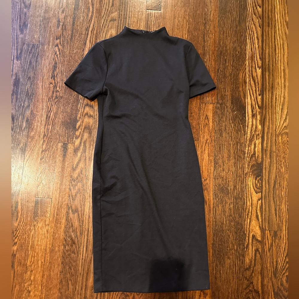 Philosophy blk jersey knit mock tneck cap sleeve (hits at knees on me 5’8”)